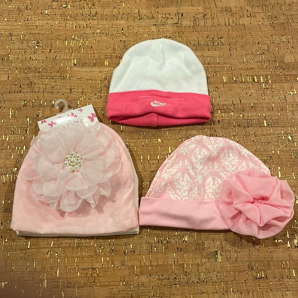Baby Girls Beanie Set